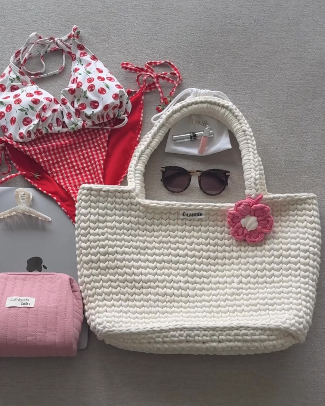MONIKA | the "I need everything with me" bag