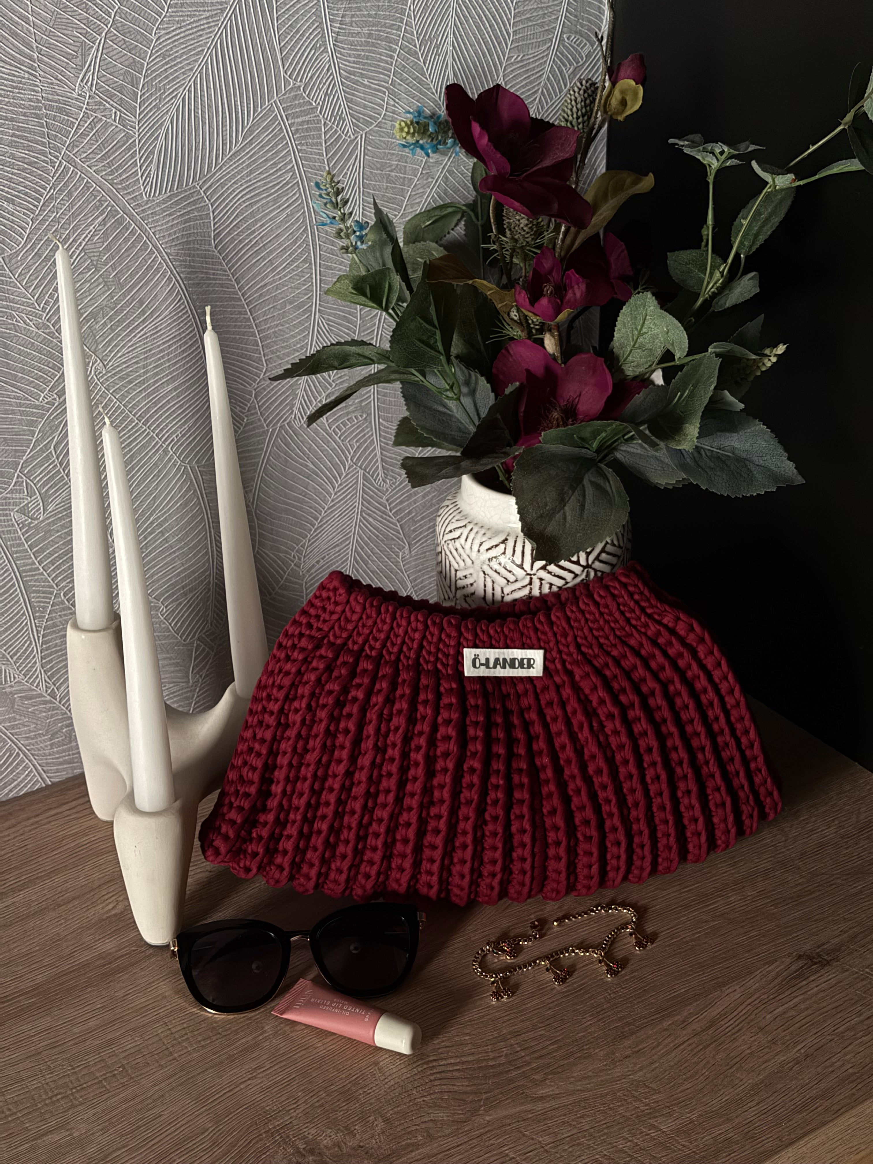 small OHESSIA | the siren bag