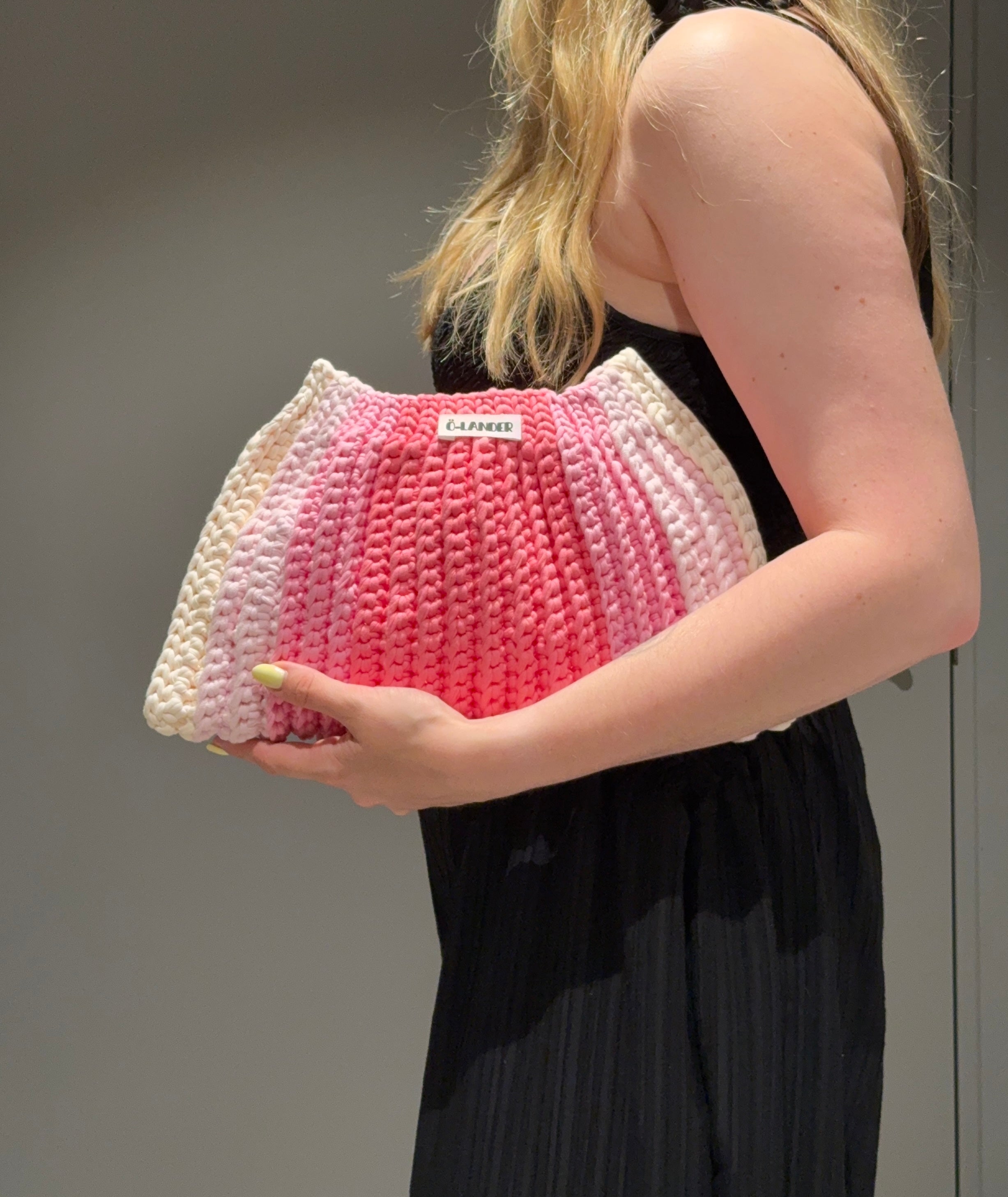 medium OHESSIA | the siren bag
